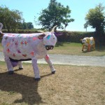 small_vache-main_et_eugenie